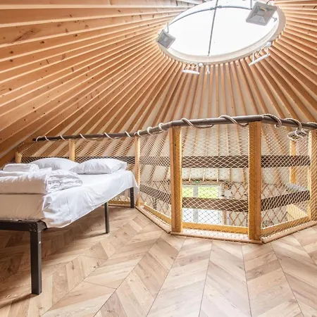 La Yourte De - Sejour Insolite Avec Jacuzzi Jumièges